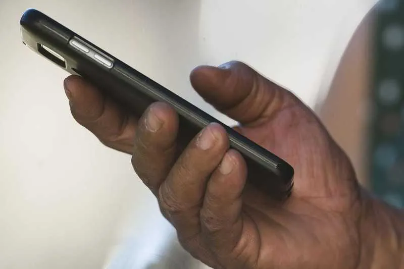 As pessoas que não desejarem receber esse tipo de chamada podem incluir seu nome no site