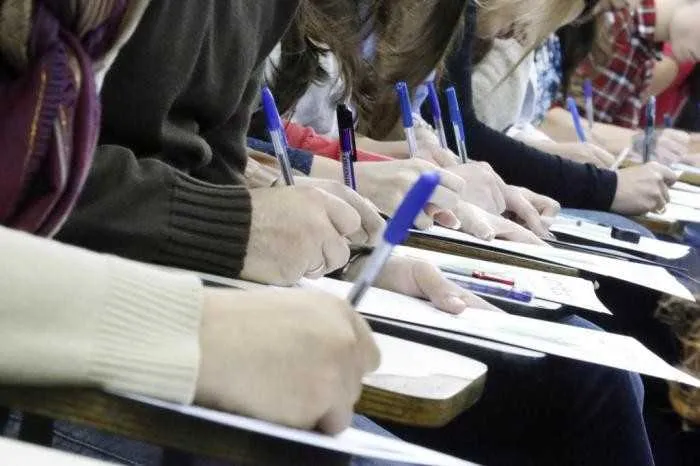 Encerram, amanhã, as inscrições para 33 vagas técnico-administrativas do Colégio Pedro II
