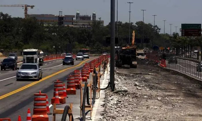 Obra deve ser finalizada apenas em dezembro