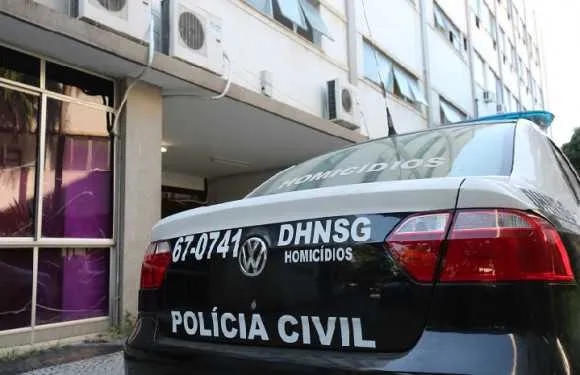 Imagem ilustrativa da imagem Miliciano se passava por policial civil e utilizava viaturas da 71ªDP