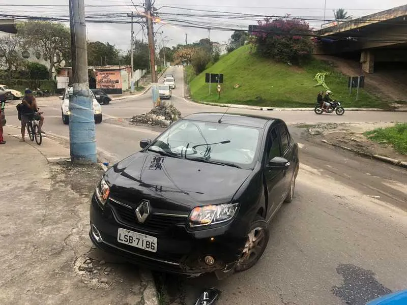 A Polícia Militar recuperou  dois veículos nos bairros Gradim e Boa Vista