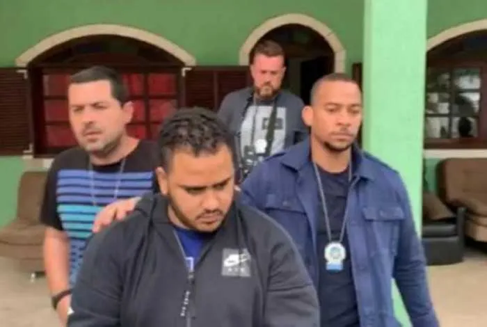 Emerson estava foragido desde 2013 