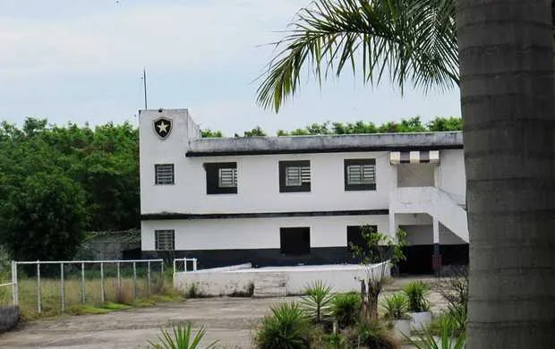 Alguns funcionários não estão mais comparecendo ao General Severiano