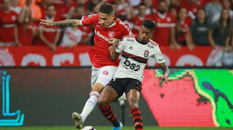 Caso vença o Inter, o Flamengo estará 12 pontos a frente do adversário