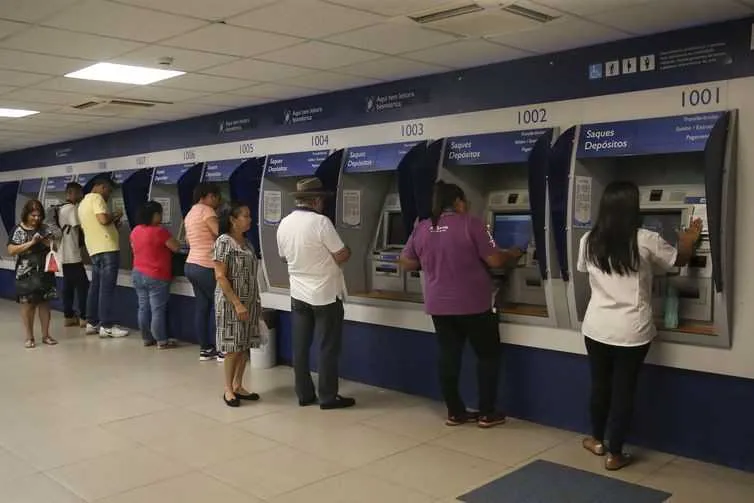 Banco alerta sobre envio de mensagens 