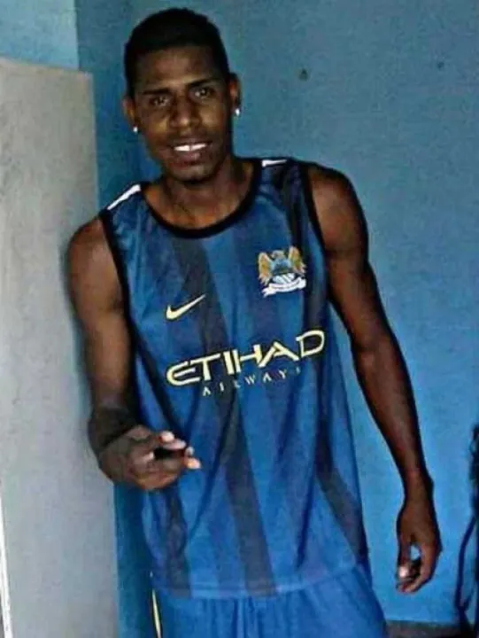 Imagem ilustrativa da imagem Jogador de futebol morre vítima de bala perdida no Rio