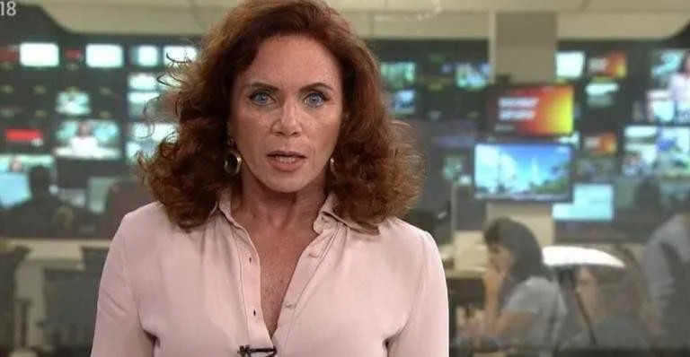 Jornalista é sempre muito discreta 