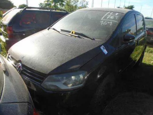 Veículos foram encontrados abandonados 