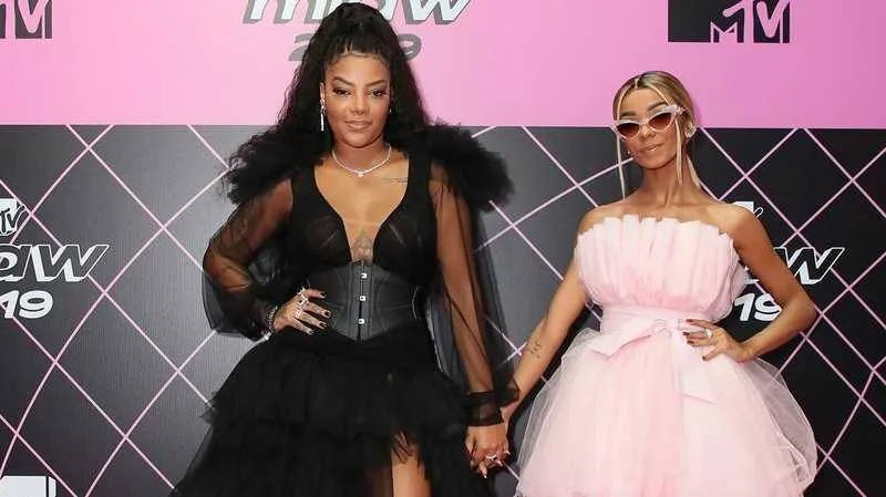 Ludmilla e Bruna revelaram detalhes íntimos sobre o relacionamento