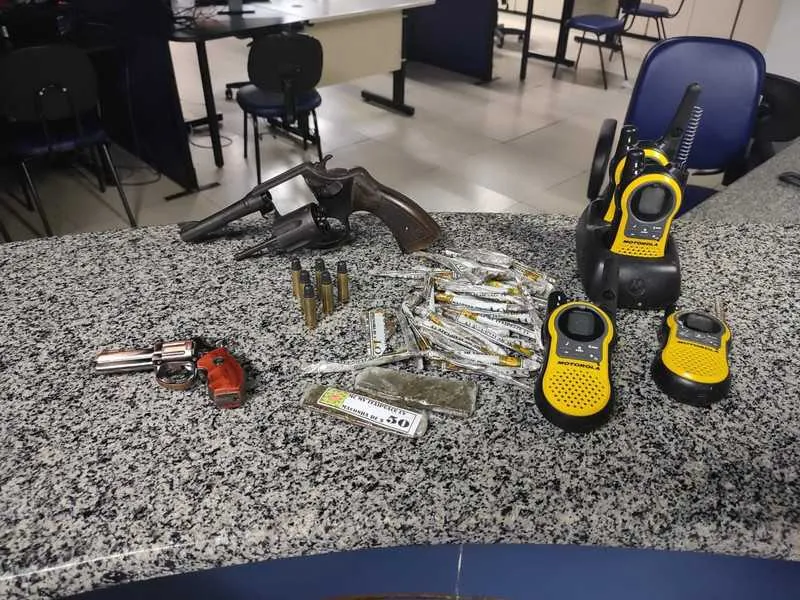 Suspeito seria o gerente da venda de maconha