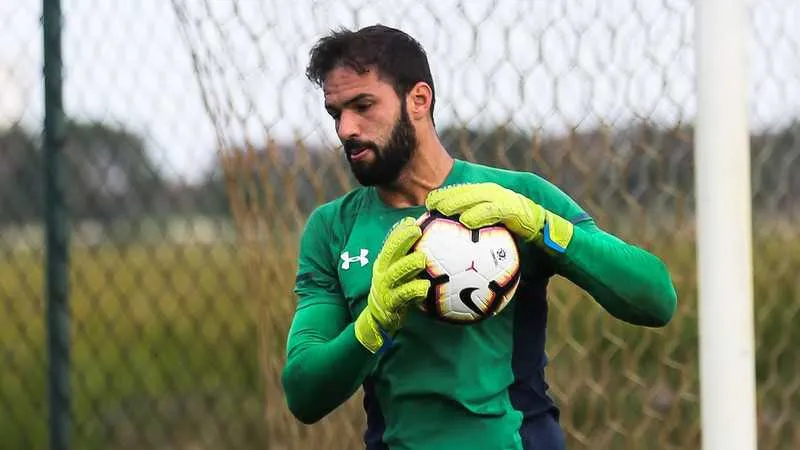 O time se prepara para o jogo de amanhã contra o Corinthians