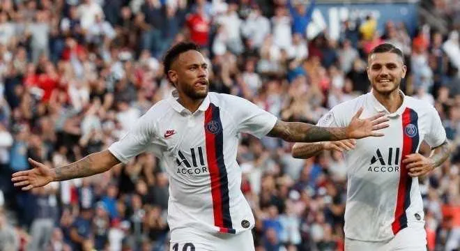 Neymar faz gol e leva PSG à vitória 
