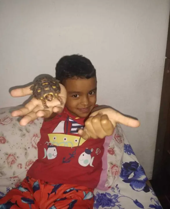 Menino foi arrastado pelo mar no último domingo (21)