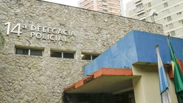 Eles mantiveram as  vítimas reféns