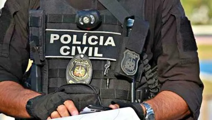 Imagem ilustrativa da imagem Polícia apreende computadores em operação que investiga desvios de verba