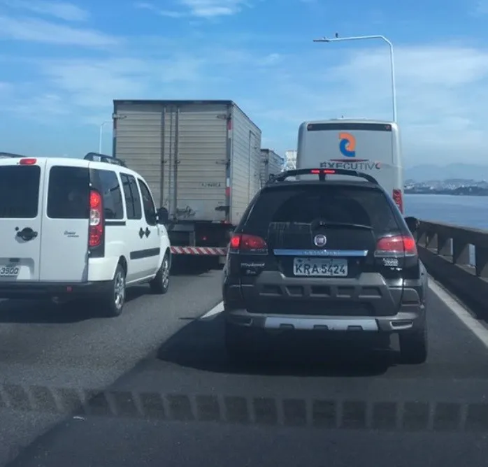 Travessia está em aproximadamente uma hora