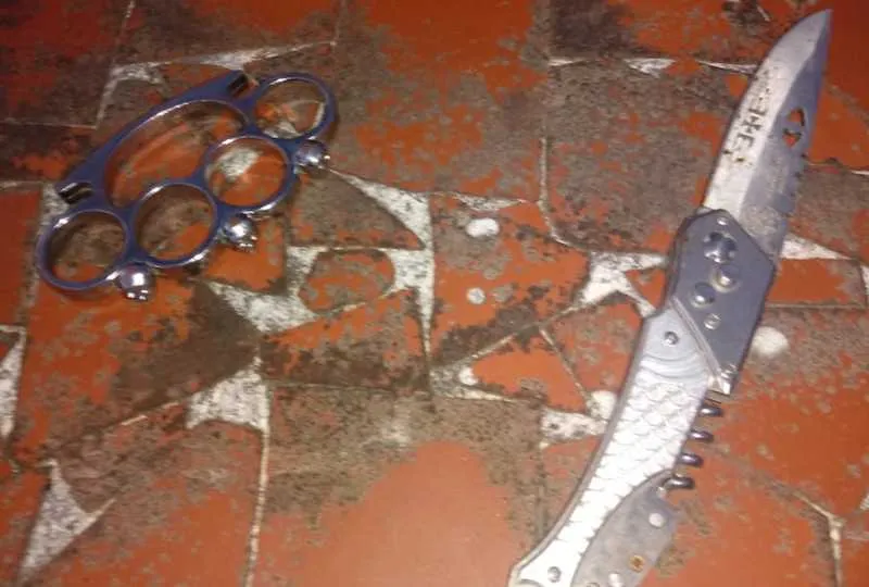 Vítima desmaiou após o golpe 