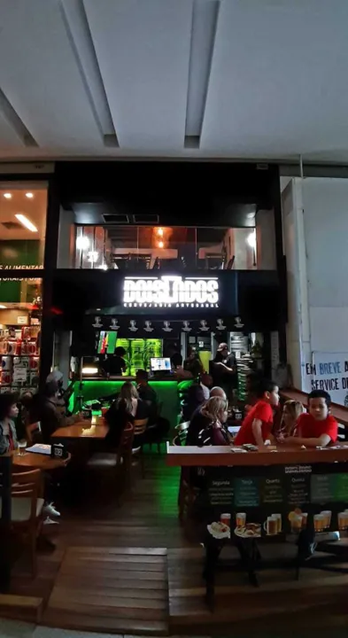 O evento acontece na Dois Lados Taproom, no shopping Partage 