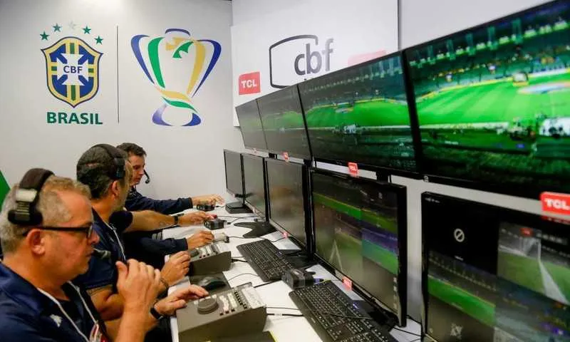 PL prevê multa de R$ 250 mil para quem utilizar o VAR