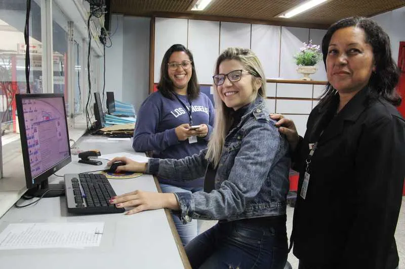 Ana Beatriz, Thaís e Mara Lúcia: diferentes gerações trabalhando juntas