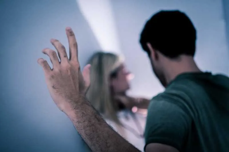 Imagem ilustrativa da imagem Estado poderá ter central de vagas para mulheres vítimas de violência