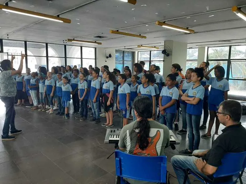 Alunos já estão ensaiando para as  apresentações 