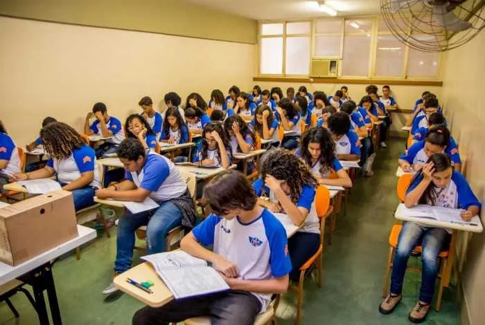 Aulas presenciais estão suspensas desde o último dia 16