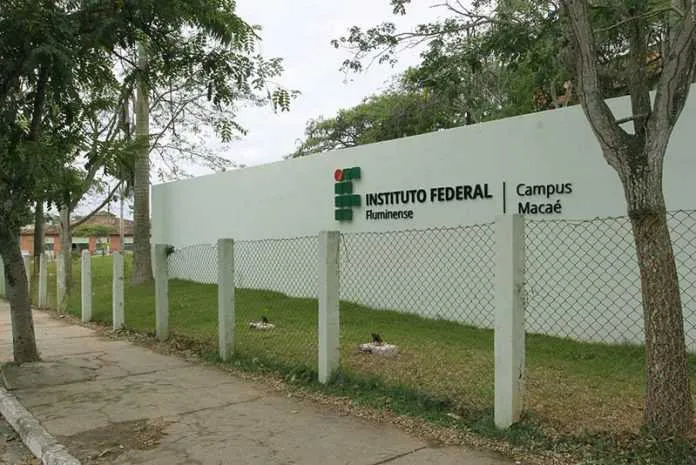 As vagas são para nível superior 