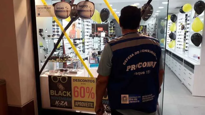 Internautas precisam ficar atentos para não cair em golpes e fraudes