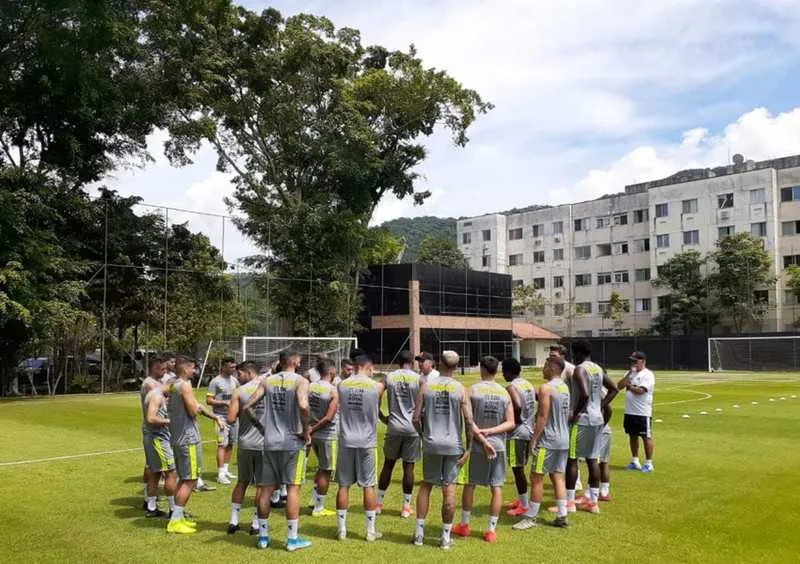 Grupo chegou ao fim das greves de entrevistas com a quitação do 13º salário