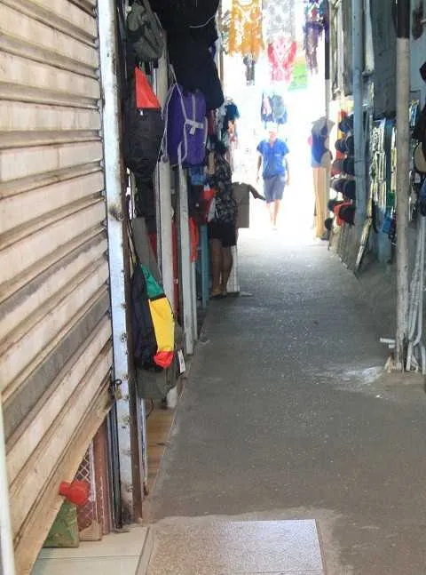O advogado foi agredido no camelódromo do centro de Maricá