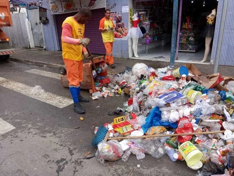 Durante o período de carnaval, também foram recolhidas 48 toneladas de lixo das praias