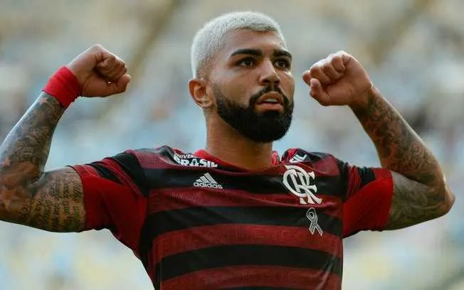 Gabigol marcou o único gol da partida, mas depois foi expulso
