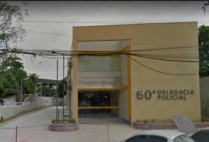 Imagem ilustrativa da imagem Polícia prende 5 milicianos em carro roubado no Rio