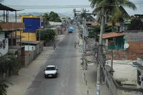 Todos os feridos foram levados para o Hospital Estadual Alberto Torres (Heat), no Colubandê