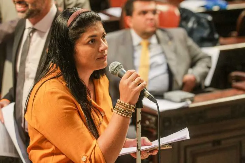 Projeto foi proposto por Alana Passos e Martha Rocha