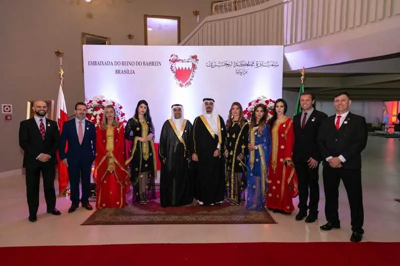 Autoridades na festa nacional do Bahrein