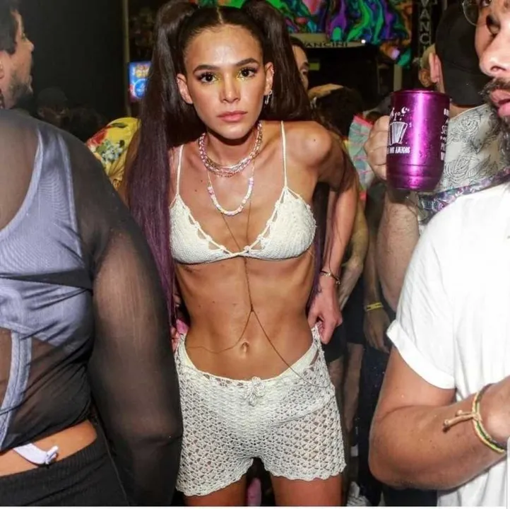 Na foto, Bruna estava aproveitando o Carnaval no trio de Ivete Sangalo