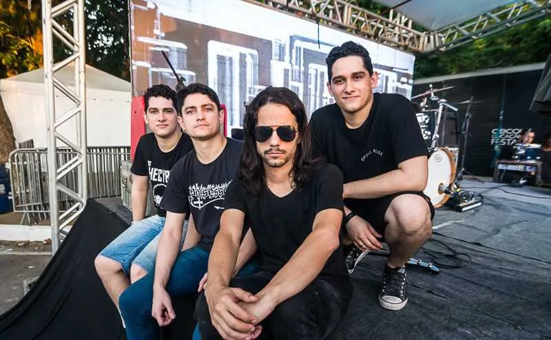 Banda Os Decibéis