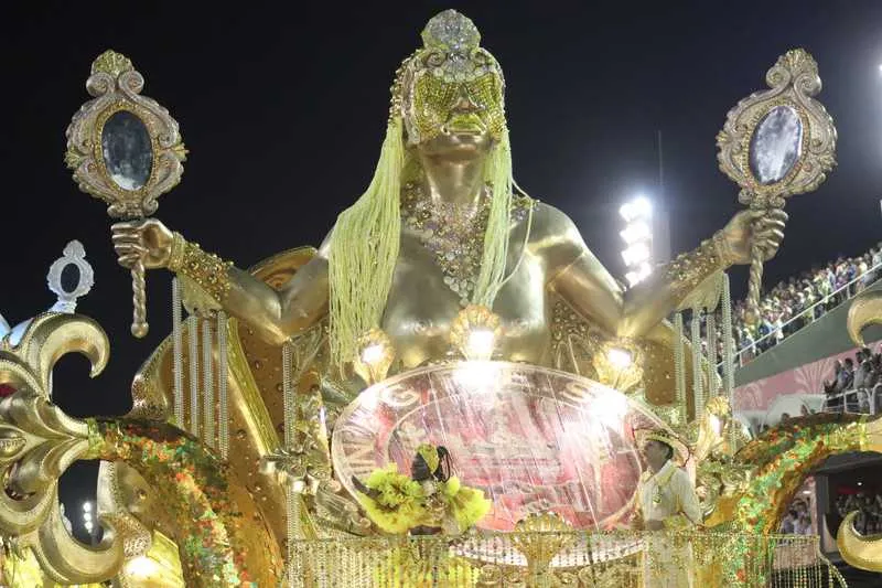 Imagem ilustrativa da imagem De virada! Viradouro é bicampeã do Carnaval carioca