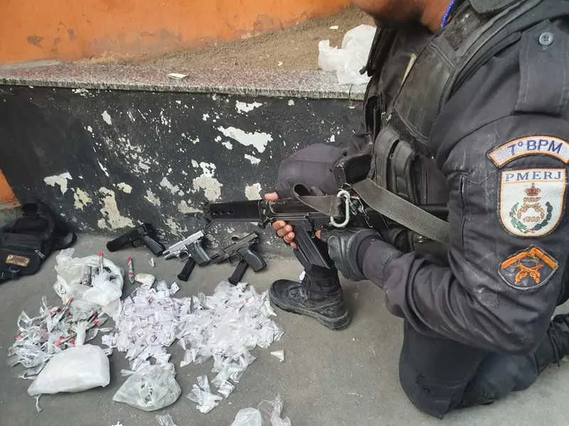 Operação foi realizada na comunidade da Viúva 