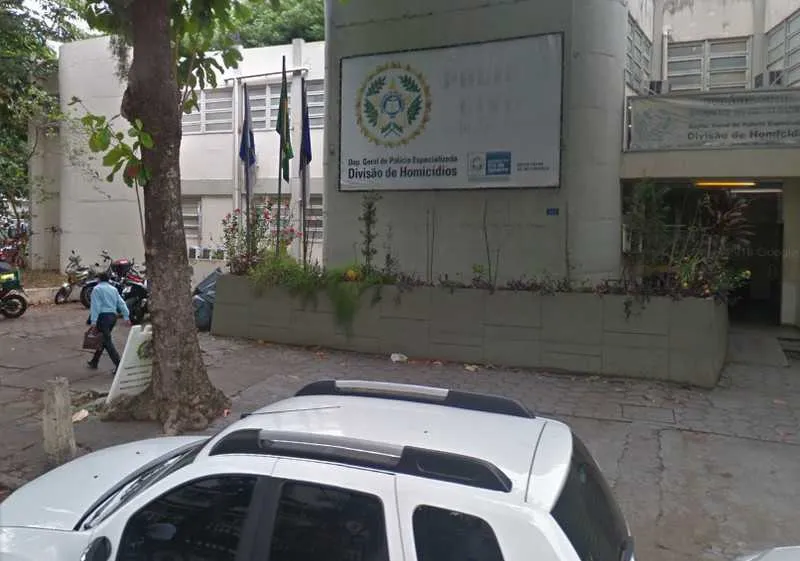 Vítima tentava socorrer um sobrinho quando foi baleado