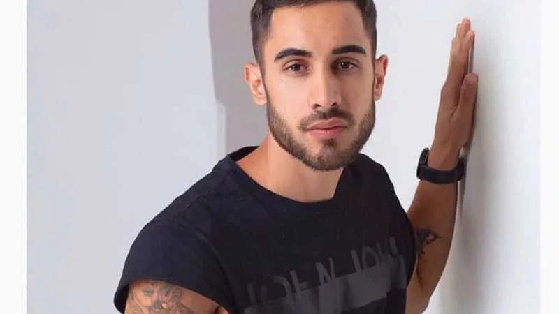 Os fãs começaram a gritar para avisar a Diogo, que fingiu não ouvir a novidade