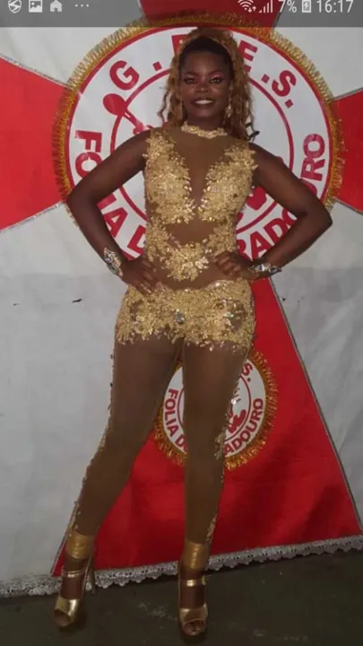Drika Sampaio foi anunciada a nova rainha de bateria 