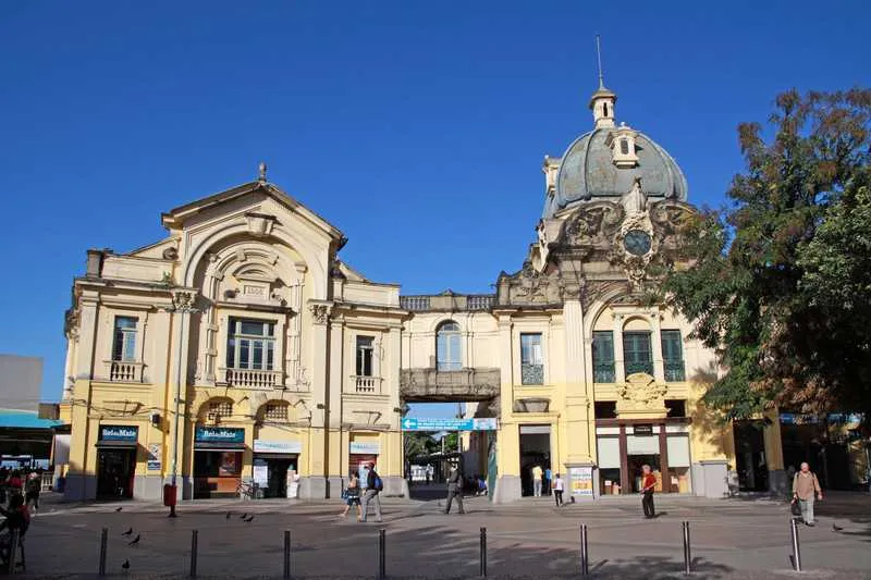 A estação das barcas na Praça XV será uma das primeiras a ser sanitizada