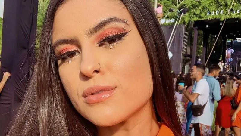 Antes de ser levada ao hospital, Hana já havia reclamado sobre ter passado mal ao beber muita água. 