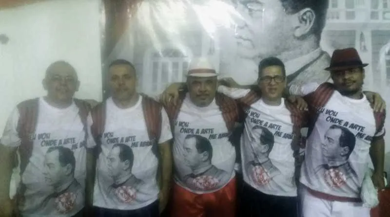 A parceria tem compositores experientes no Carnaval