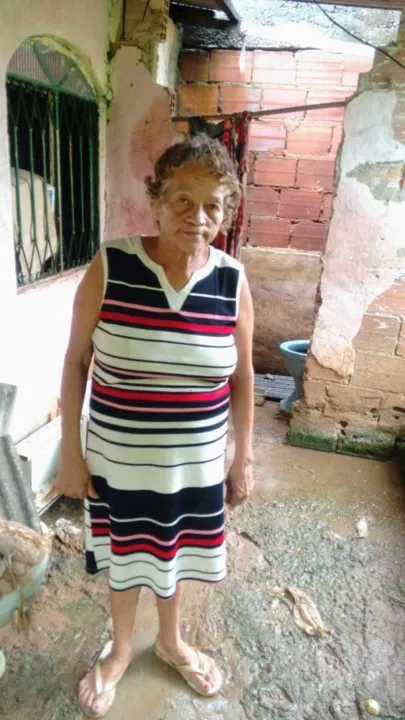 Geralda Maria Rosendo da Silva, de 64 anos, está sem moradia há dois anos