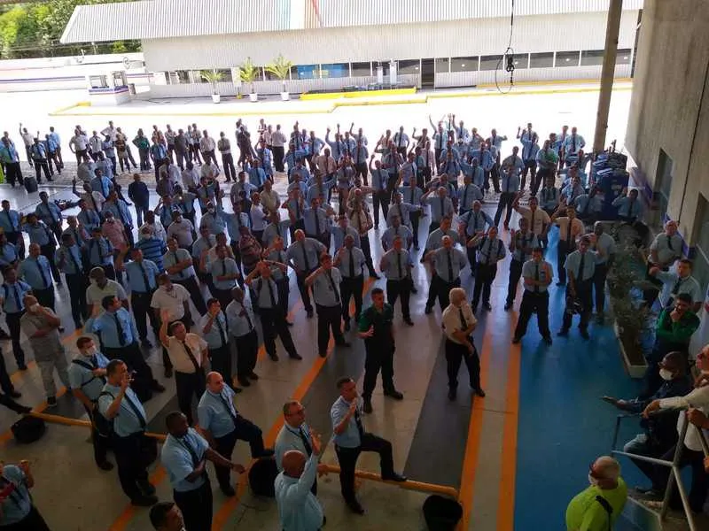 Imagem ilustrativa da imagem Ônibus de São Gonçalo Niterói e Maricá operam com apenas 10% da frota