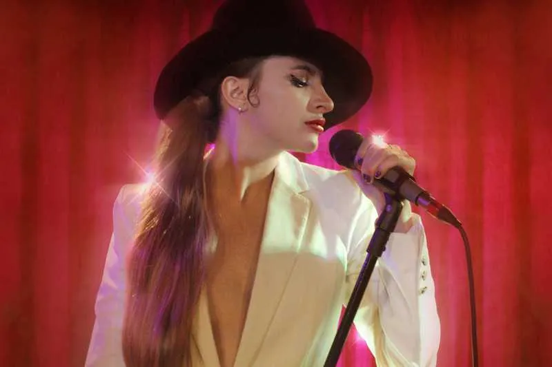 Imagem ilustrativa da imagem Kissa lança o clipe do single “Do Começo ao Fim”